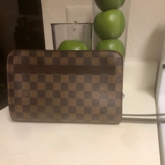 Louis Vuitton Damier Ebene Saint Louis - Picture 2 of 7